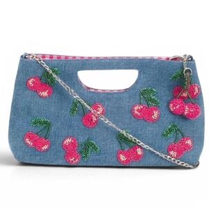 Viral Handcrafted in India Cherry Hill 
Beaded Clutch Purse Pink‎ White Gingham
